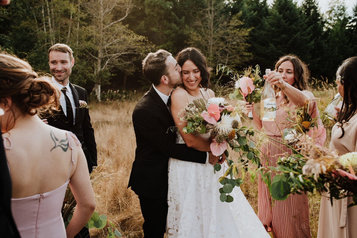 Vancouver Wedding Photographer - Ronnie Lee Hill — vendor image